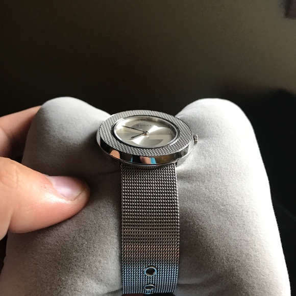 Gucci Watch - Picture 2 of 5